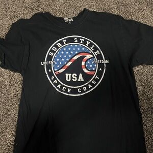 Surf Style Men's Black T-Shirt